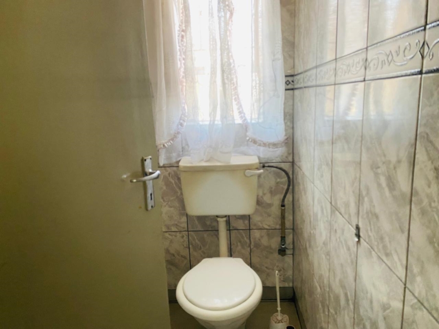 3 Bedroom Property for Sale in Zamdela Free State